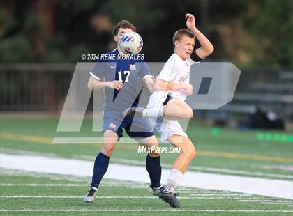 Thumbnail 2 in La Canada vs Maranatha photogallery.