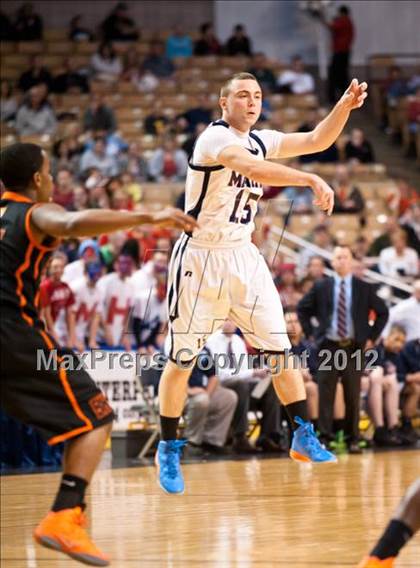 Thumbnail 3 in Brighton vs. Mahar Regional (MIAA Division 2 Final) photogallery.