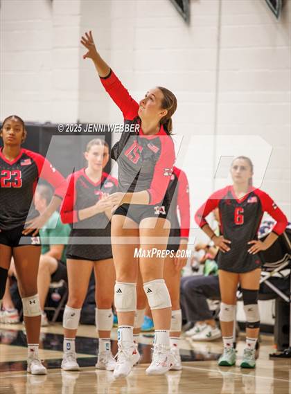 Thumbnail 2 in La Canada vs. Marist (Durango Fall Classic) photogallery.
