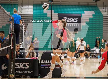 Thumbnail 1 in La Canada vs. Marist (Durango Fall Classic) photogallery.