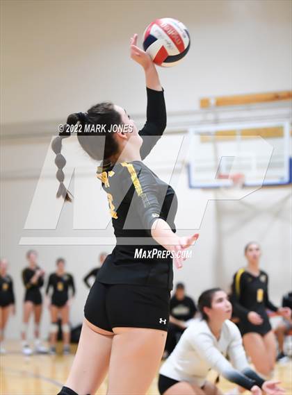Thumbnail 1 in Hamilton vs. Gilbert (Westwood Tournament of Champions) photogallery.