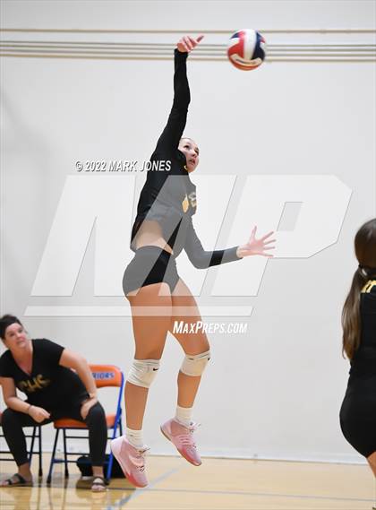 Thumbnail 2 in Hamilton vs. Gilbert (Westwood Tournament of Champions) photogallery.
