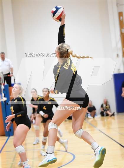 Thumbnail 3 in Hamilton vs. Gilbert (Westwood Tournament of Champions) photogallery.