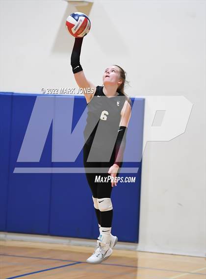 Thumbnail 2 in Hamilton vs. Gilbert (Westwood Tournament of Champions) photogallery.