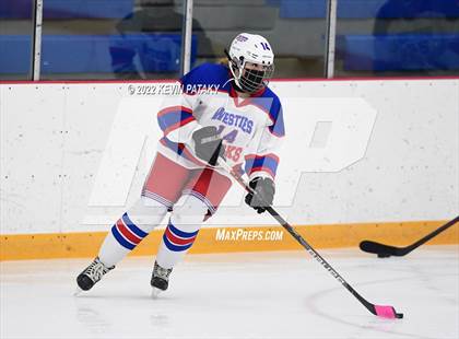 Thumbnail 2 in New Canaan @ West Haven/SHA photogallery.