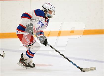 Thumbnail 1 in New Canaan @ West Haven/SHA photogallery.