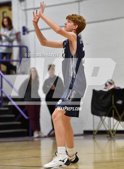 Thumbnail 2 in Eaglecrest @ Littleton photogallery.
