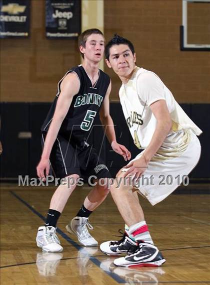 Thumbnail 1 in Bonita vs. Golden Valley (CIF SS Playoffs) photogallery.