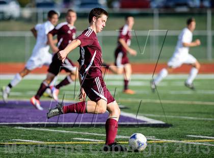 Thumbnail 3 in Fort Zumwalt West vs. Dunlap (Gateway City Soccer Classic) photogallery.