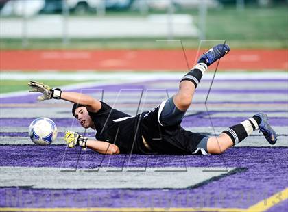 Thumbnail 1 in Fort Zumwalt West vs. Dunlap (Gateway City Soccer Classic) photogallery.