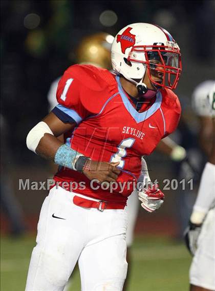 Thumbnail 3 in Skyline vs. DeSoto (5A Division 1 Area Playoff ) photogallery.