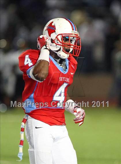Thumbnail 3 in Skyline vs. DeSoto (5A Division 1 Area Playoff ) photogallery.