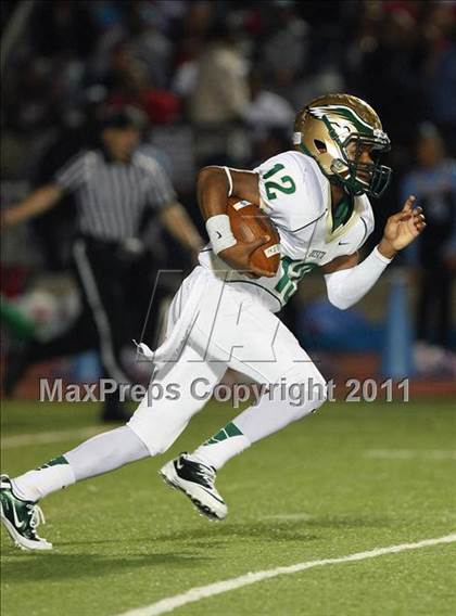 Thumbnail 2 in Skyline vs. DeSoto (5A Division 1 Area Playoff ) photogallery.