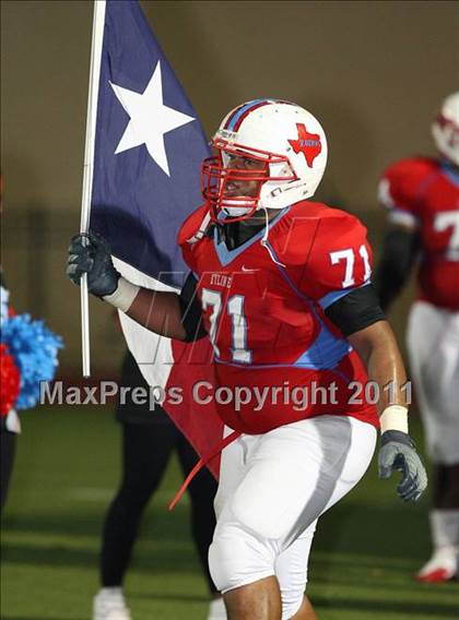 Thumbnail 3 in Skyline vs. DeSoto (5A Division 1 Area Playoff ) photogallery.