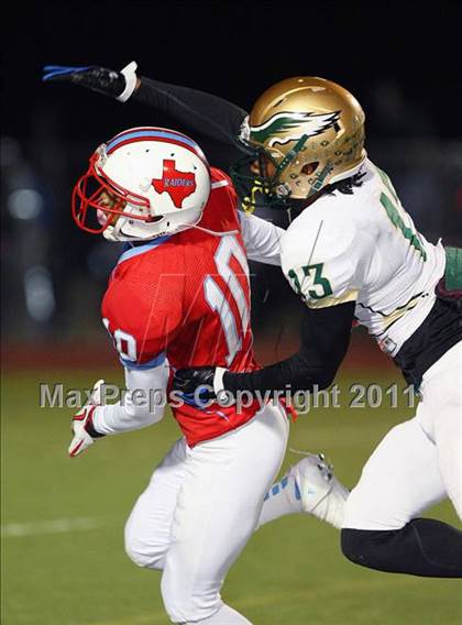 Thumbnail 1 in Skyline vs. DeSoto (5A Division 1 Area Playoff ) photogallery.