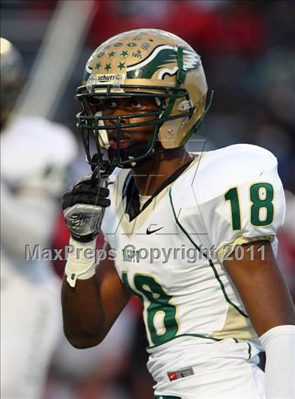 Thumbnail 3 in Skyline vs. DeSoto (5A Division 1 Area Playoff ) photogallery.