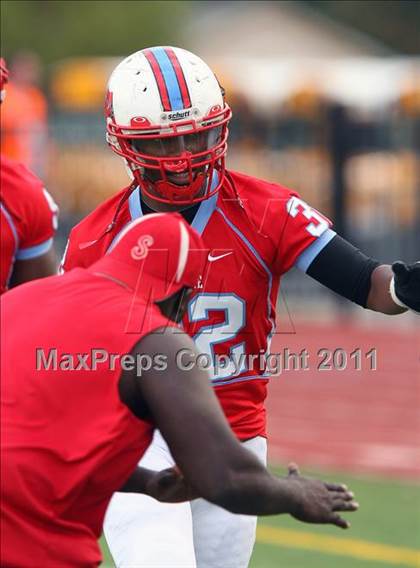 Thumbnail 1 in Skyline vs. DeSoto (5A Division 1 Area Playoff ) photogallery.