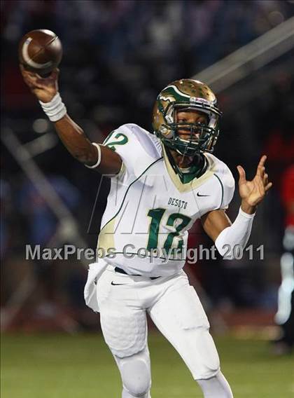 Thumbnail 2 in Skyline vs. DeSoto (5A Division 1 Area Playoff ) photogallery.
