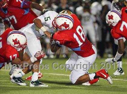 Thumbnail 1 in Skyline vs. DeSoto (5A Division 1 Area Playoff ) photogallery.