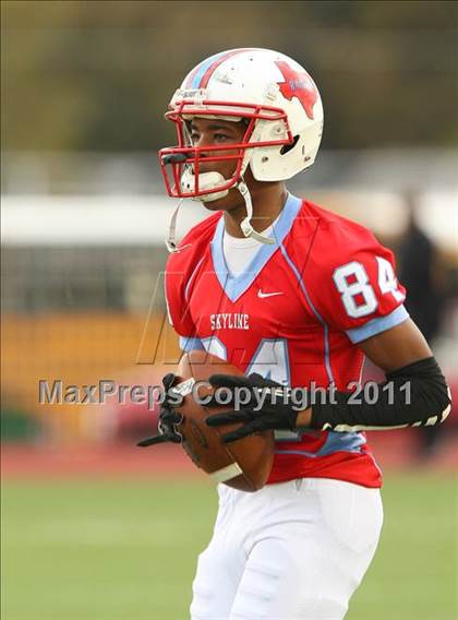 Thumbnail 1 in Skyline vs. DeSoto (5A Division 1 Area Playoff ) photogallery.