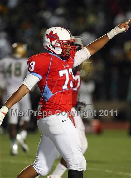 Thumbnail 2 in Skyline vs. DeSoto (5A Division 1 Area Playoff ) photogallery.