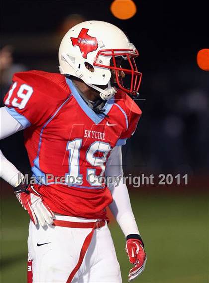 Thumbnail 2 in Skyline vs. DeSoto (5A Division 1 Area Playoff ) photogallery.