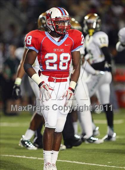 Thumbnail 3 in Skyline vs. DeSoto (5A Division 1 Area Playoff ) photogallery.