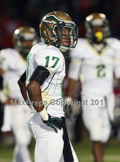 Thumbnail 2 in Skyline vs. DeSoto (5A Division 1 Area Playoff ) photogallery.