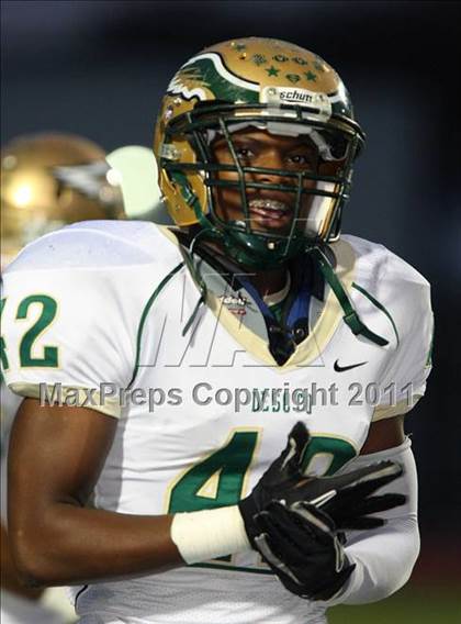 Thumbnail 2 in Skyline vs. DeSoto (5A Division 1 Area Playoff ) photogallery.