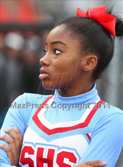 Thumbnail 2 in Skyline vs. DeSoto (5A Division 1 Area Playoff ) photogallery.