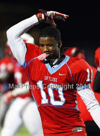 Thumbnail 2 in Skyline vs. DeSoto (5A Division 1 Area Playoff ) photogallery.