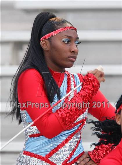 Thumbnail 3 in Skyline vs. DeSoto (5A Division 1 Area Playoff ) photogallery.