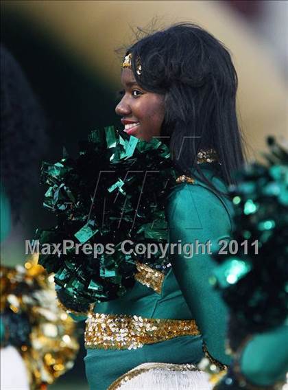 Thumbnail 2 in Skyline vs. DeSoto (5A Division 1 Area Playoff ) photogallery.