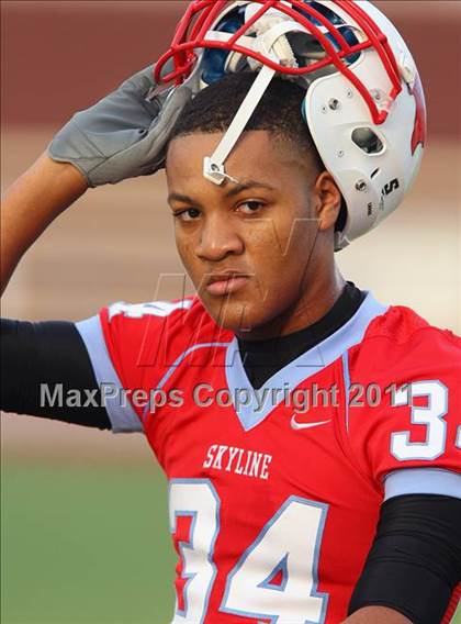 Thumbnail 1 in Skyline vs. DeSoto (5A Division 1 Area Playoff ) photogallery.