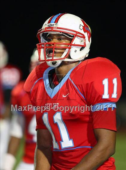 Thumbnail 3 in Skyline vs. DeSoto (5A Division 1 Area Playoff ) photogallery.