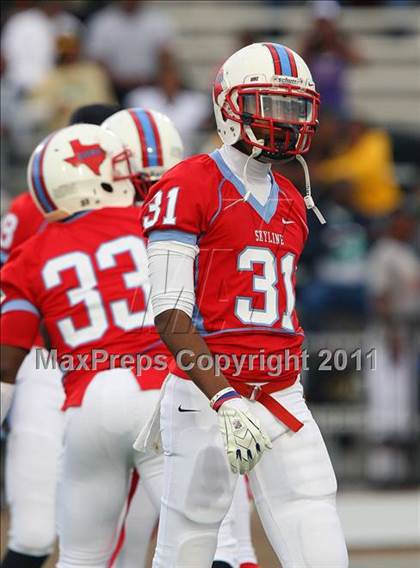 Thumbnail 1 in Skyline vs. DeSoto (5A Division 1 Area Playoff ) photogallery.