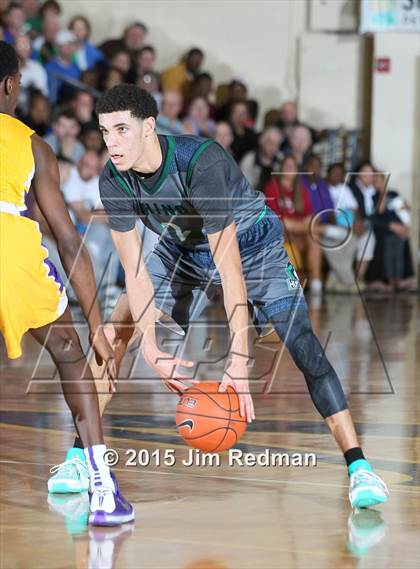Thumbnail 2 in  Montverde Academy vs. Chino Hills (City of Palms Classic) photogallery.