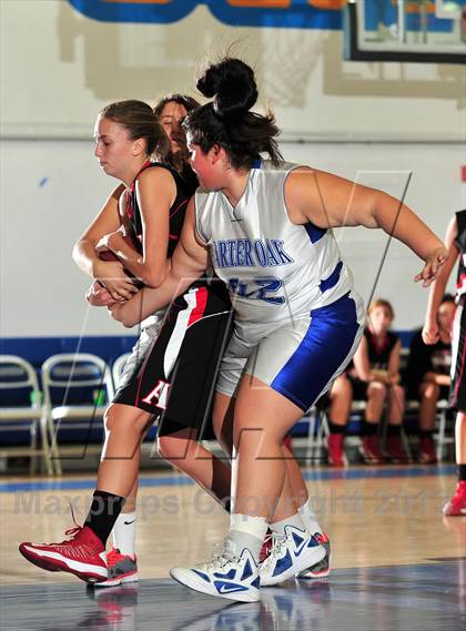 Thumbnail 2 in FR: Ayala @ Charter Oak photogallery.