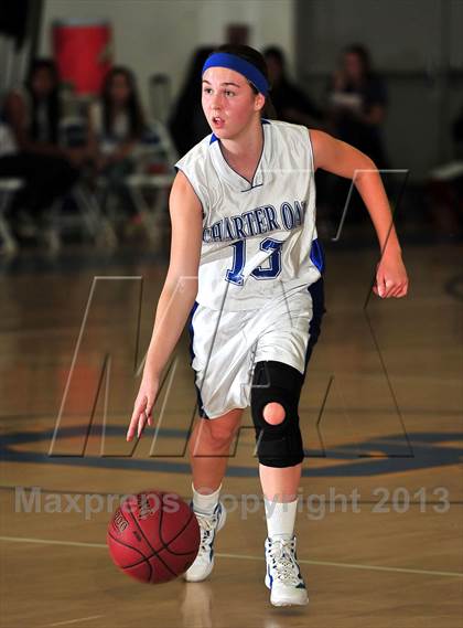 Thumbnail 2 in FR: Ayala @ Charter Oak photogallery.