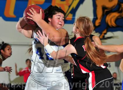 Thumbnail 2 in FR: Ayala @ Charter Oak photogallery.