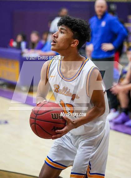 Thumbnail 3 in Mayer vs Kingman (Wrangler Classic) photogallery.