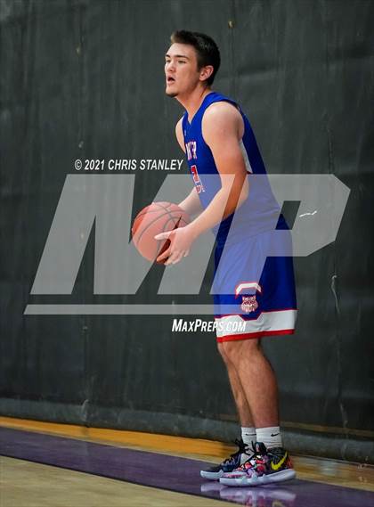 Thumbnail 1 in Mayer vs Kingman (Wrangler Classic) photogallery.