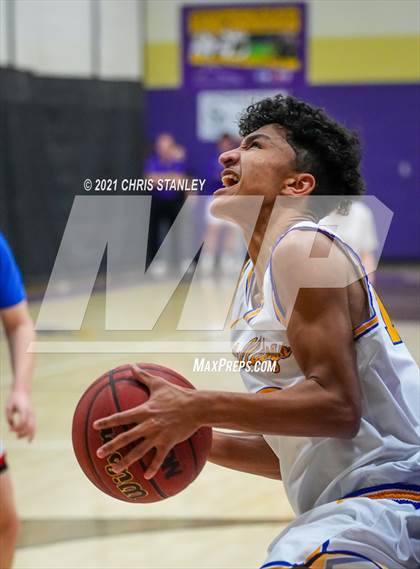 Thumbnail 2 in Mayer vs Kingman (Wrangler Classic) photogallery.
