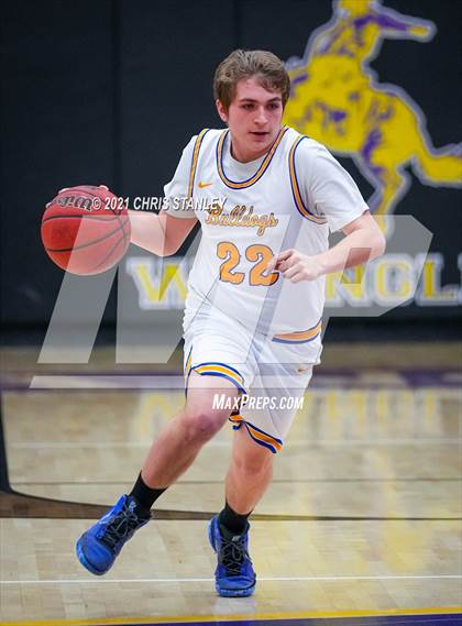 Thumbnail 3 in Mayer vs Kingman (Wrangler Classic) photogallery.
