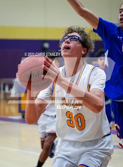 Thumbnail 2 in Mayer vs Kingman (Wrangler Classic) photogallery.