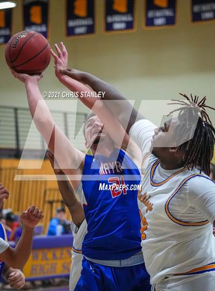 Thumbnail 2 in Mayer vs Kingman (Wrangler Classic) photogallery.
