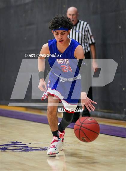 Thumbnail 2 in Mayer vs Kingman (Wrangler Classic) photogallery.
