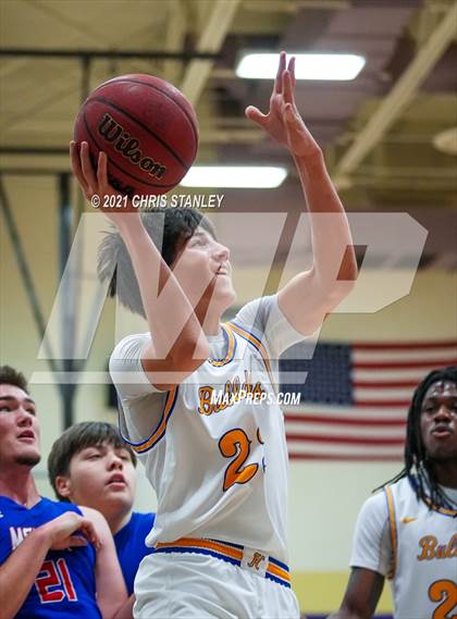 Thumbnail 2 in Mayer vs Kingman (Wrangler Classic) photogallery.