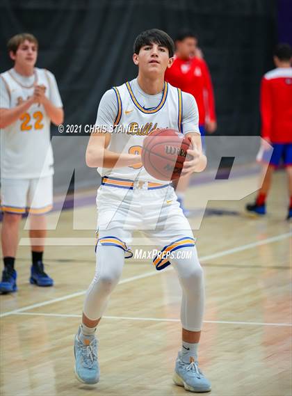 Thumbnail 2 in Mayer vs Kingman (Wrangler Classic) photogallery.