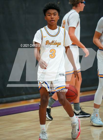 Thumbnail 3 in Mayer vs Kingman (Wrangler Classic) photogallery.